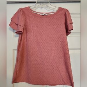 Textured Women's Ruffle Sleeve Top